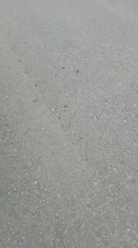 السلام عليكم بيت لبيع منطقة الصخيين قرب مدرسه الكسا ئي كافت الخدمات الكهرباء 10متر ماء 20متر طابقين الطابق الأول دوانيه 6*4 صاله 6*4غرفه5*4مطبخ 3*3صحيات كله سيراميك وسقف ثانوي الطابق الثاني عدد الغرف 2 6*4وثانيه5*4صاله 6*4 مطبخ 3*3صحيات 2ستاره وبيتونه مشمول بل تطويب السعر 80وبه مجال ويرهم ذا تدفع ثلثين من الفلوس والباقي القصاط رقم الهاتف بي واتساب ***********
