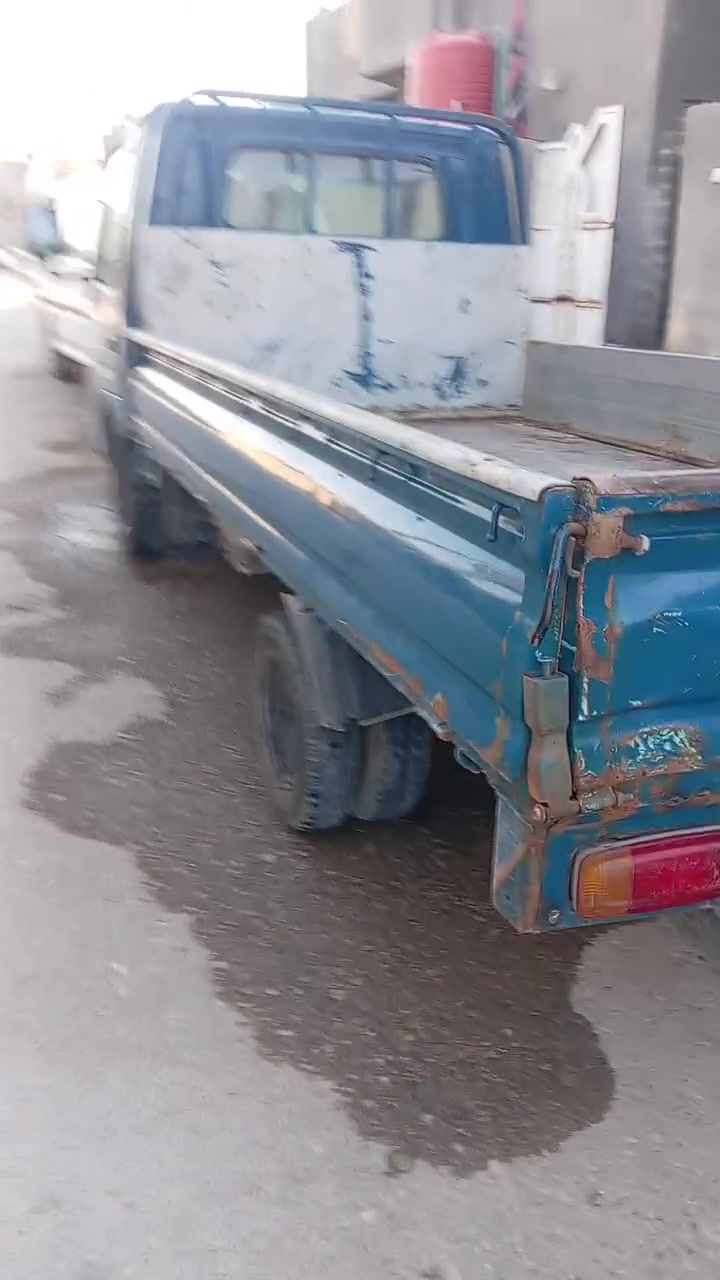 موديل 98 مكينا 3000 كير خفيف رقم شاصي واضح سنويه 2028 راعي موجود في البصرة مداور جاهزاة السعر 45 ورقة قابل الئ التفاوض  موجودة في السماوة رقم التلفون ***********
