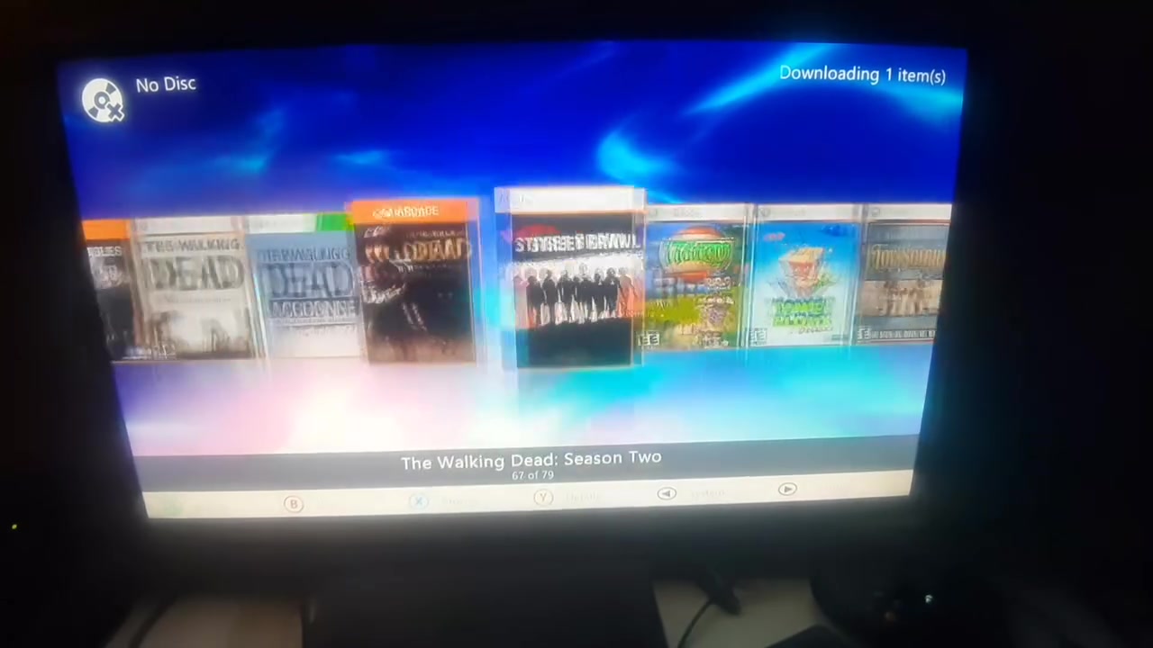 اكسبوكس ٣٦٠ للبيع   باندل  لزكة  2k23
مع هارد مليان العاب 79 لعبة اغلبهن قويات 
  مع برنامج ارورا محدث ابو الصور
مع جوستك واحد واير    وواحد اصلي 
مع محولة اصلية + كيبل HD 
شرط عالفحص تاخذه  
  موقعي / مجمع الدور السكني / سوق الثاني / 
مكتب خبير الالعاب  Kaptain Basit  
***********
