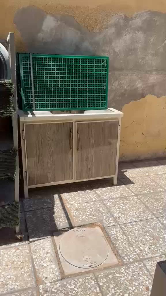 غراض محل كامل للبيع
***********
