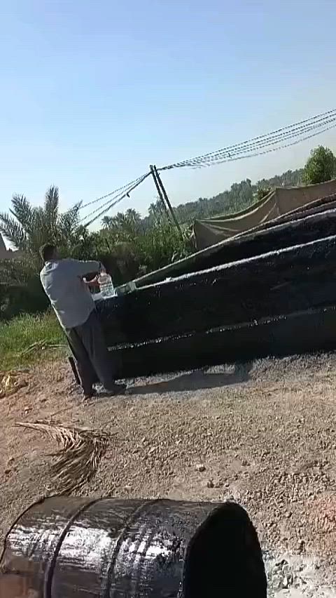 السلام عليكم.
نعمل لتزفيت السطوح ولاساسات وكافة المباني عمل درجة اولى.  

جير.    لباد.    فلانكوت.     اتصل    ***********
