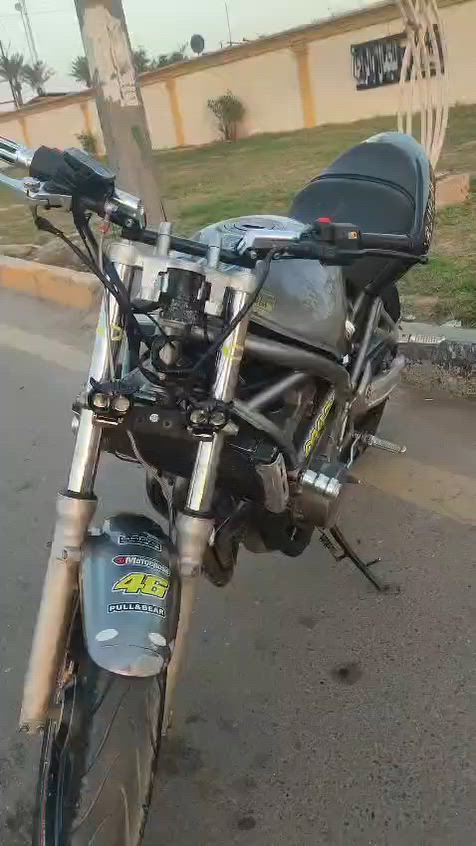 سلام عليكم درجه بانده كرستال درجه معلكه والف مكان بغداد الحسينيه السعر 350قفل ***********وتساب فقط
