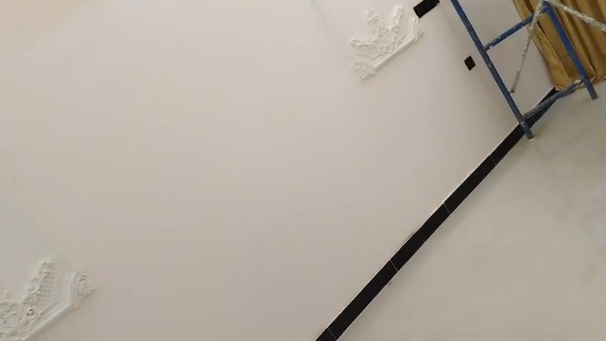 ✅ تنفيذ واجهات خارجية (فوم/تصاميم مودرن).
✅ دقة متناهية في التفاصيل والزوايا.
✅ عمل احترافي يضمن لك الجمال 
​الدعوة للإجراء:
لا تنتظر.. تواصل معنا الآن لنحول منزلك إلى قطعة فنيه
@إشارة  ايمن الحجي الديكور  لتواصل معنا ***********
