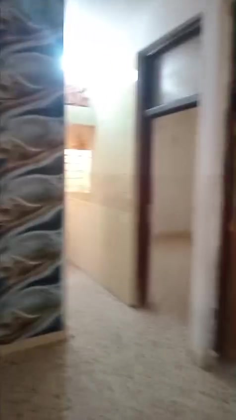 للايجار شقه طابق ثاني غرفتين صاله مطبخ حمام بلكونه مساحتها 50م شارع فلسطين 400 الف  عائله فقط
  مكتب السلطان للعقار
  ***********
