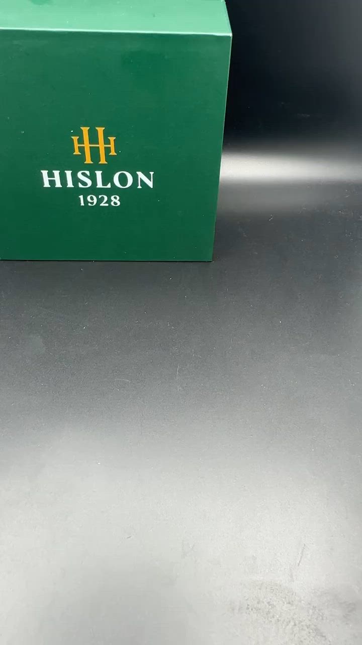 هيسلون .. Hislon أورجنال
الصناعه : سويسري اصلي 
الحركه : حوارتز ( بطاريه ) 
المواصفات :
1.مينه لون مميز 
2.زجاج ياقوت كرستال مقاوم للخدش 
3. الهيكل ستانلس ستيل  مقاوم للصدأ
4. سير الساعه جلد طبيعي نقشة التمساح
5.الساعه نحيف جدا ( سلم ) قشطه

القطر : 42 m
السعر : 135 $  توصيل مجاني 
ريتيل الساعه بالأسواق العالميه 250$

التواصل : خاص ( ماسنجر )
أو … اتصال مع واتساب ***********  

#البصراوي
#للساعات
#اختيارك
#الامثل
