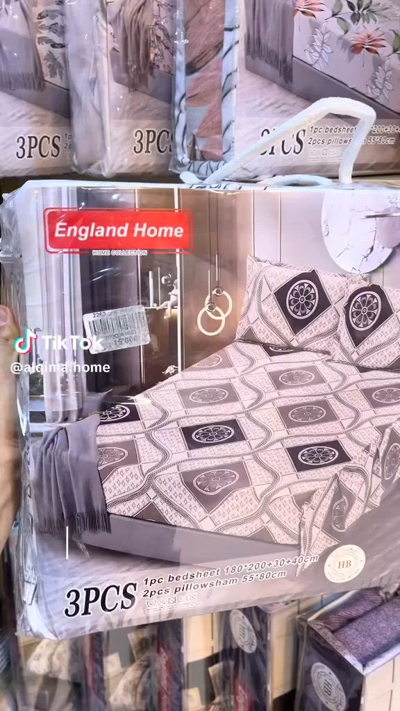 شرشف نفرين قطني من ماركة (England home)
يتكون من 3 قطع شرشف ووجه مخاد 
متوفر في القمة للمفروشات 
العنوان📍الشعب سوق 4000 النموذجي 

 #اكسبلور # القمة للمفروشات


**إذا كنت صاحب هذا الإعلان وتريد حذفه لأي سبب، رجاءا أرسل رسالة إلى الدعم الفني**