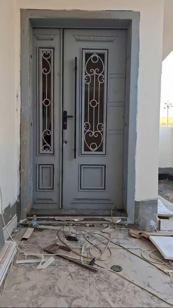 أللهم صل على محمد وآل محمد 
موقع مجمع سومر الرفاعي 
أعمال تنصيب باب مدخل منزل قاصه حدادة كادر Ali Al-Hadad 
نبدع بعملنا ونتميز بكوادرنا 
نعمل بنظام الإشراف والتنفيذ والمتابعة فقط 
***********
***********
