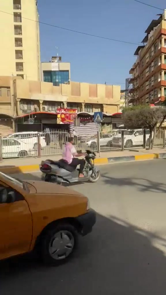السلام عليكم دراجه بيسي اكس جيل ثاني ياباني مكينه 150 مثل ماشوف بل صوره دراجه كفاله عامه 
ال دراجه نقص مابيه ال دراجه مكفوله مكينه إذا برغي مفتوح مكينه حيل ناعمه بيه حساس زديحام A
سعر خاص مكاني بغداد طوبجي تاخذه من باب بيت وهذه رقمي***********اخويه تاج راسي الي مو شراي لا تعبني يرحم امك وابوك متواجت وتساب
