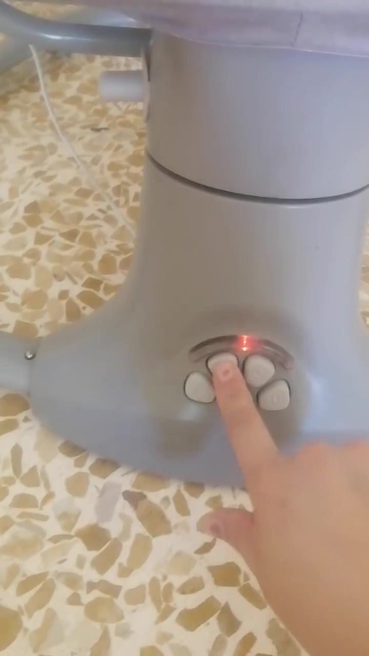 هزاز للبيع ب٤٠ تواصل
***********
