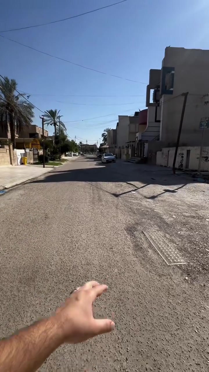 � فرصة لا تُعوّض في شارع فلسطين – حي المهندسين 🔥

للبيع قطعة أرض ركن في أحد أفضل مواقع حي المهندسين، تتميز بموقع استراتيجي وقريبة من جميع الخدمات، مما يجعلها خيارًا مثاليًا للسكن أو للاستثمار.

📍 الموقع: شارع فلسطين – حي المهندسين
📐 المساحة: 170 م²
📏 الواجهة: 16.25 متر
📏 النزال: 10.50 متر
✅ قطعة ركن مميزة تمنحك مرونة أكبر في التصميم والبناء.

لا تفوّت هذه الفرصة… بادر بالحجز والاستفسار الآن.

📞 للتواصل:
***********
***********
