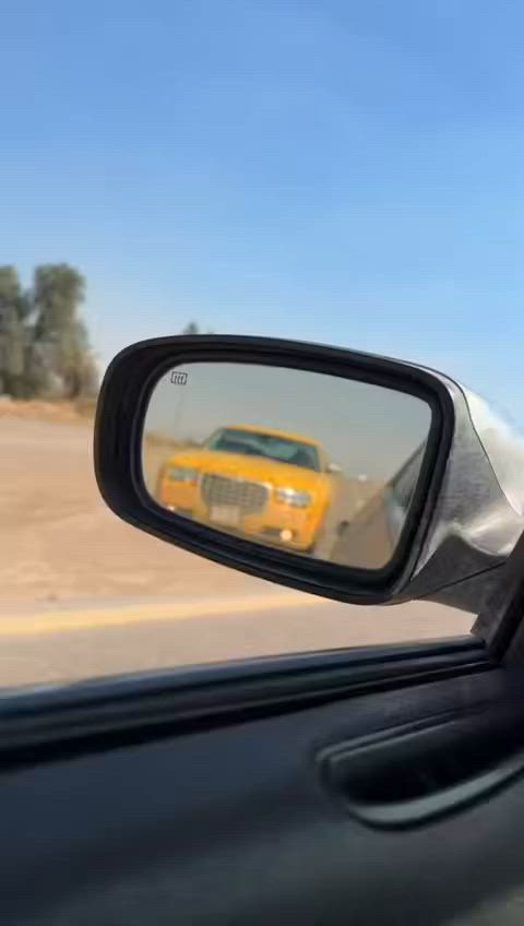 سلام عليكم شباب اوباما 2009اصل بسمي سيارة
سياره حادثها جاملغات خلفيه اثنين واحد باامريكا واحد بلعراق 
مكينه اكسل تايرات خير من الله السياره تشتغل عل خط 
مصفرة هيئه وغرامات تاخذ صافي 
سعر 110وبيها مجال للطيبين 
مكانها بغداد او العمارة 
***********
