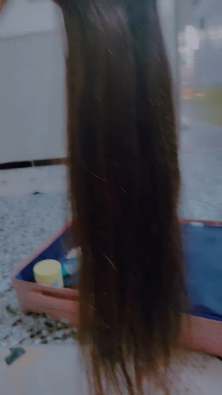 للبيع اكستيشن طبيعي6 قطع طول 75 كثيف جدآ السعر ب200 عنواني بغداد


**إذا كنت صاحب هذا الإعلان وتريد حذفه لأي سبب، رجاءا أرسل رسالة إلى الدعم الفني**