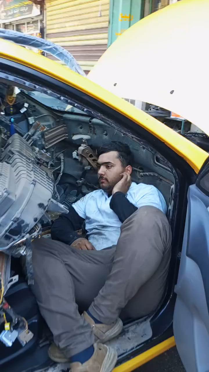 من الاربعاء يبداء العرض داخل ورشة 
زياد الجبوري لتبريد السيارات 
الموقع قصر المطران داخل الكراج قرب غسل ساري 
شحن غاز 40 الف الفرنسي
فتح الدشبول 40 الف شرط يرجع شركة وكالة وضمان لا كسر ولا طكطكة 
فتح منضومة كاملة وغسل وشحن غاز فرنسي اصلي  وتبديل واشرات  90 الف 
وشرط تطلع تبريد ثلج.
***********

