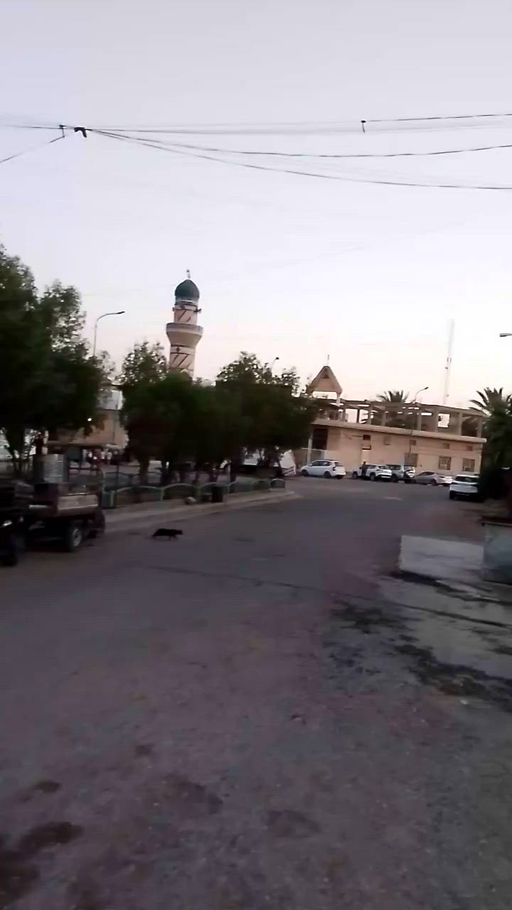 اللهم صلي على محمد وال محمد يعلن مكتب الدار الخضراء للعقار عن بيع دار في تموز موقع مميز وقرب جامع ابو تراب وركن المساحة 180م للاستفسار اتصل *********** الحجي
