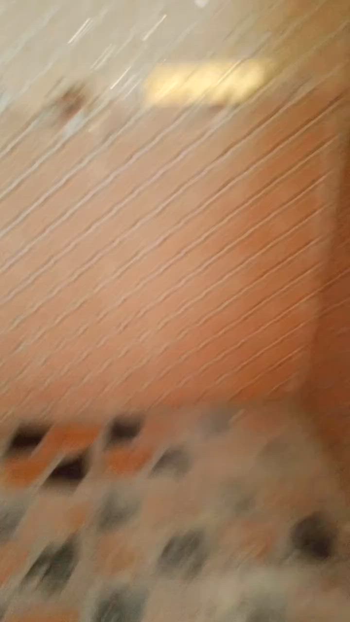مشتمل قاط ثاني المساحة 125 يحتوي على مطبخ وصالة  واستقبال وغرفة نوم وصحيات 
حي المعلمين الجديد  شارع النادي للاستفسار ***********
