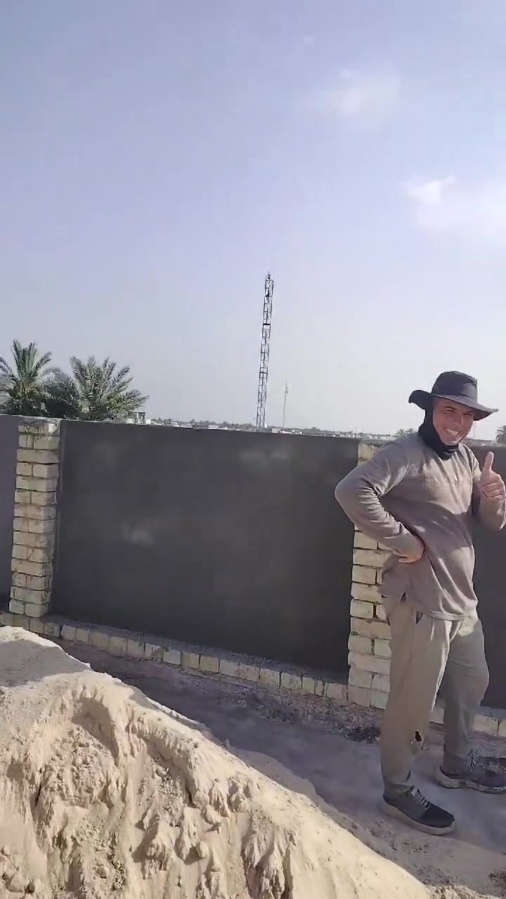 @سلام عليكم خلفة لبخ سمنت مصاطر سمنت جرارة سقل جص تشميع *********** خلفات 2هنة علة متر هنة بخدمتكم @

