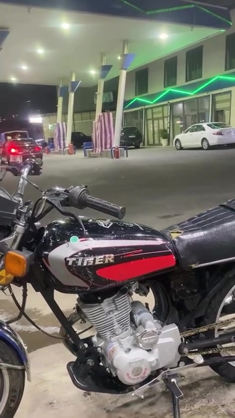 بؤ فروشتن و گؤرينه وه NamiPRro 2021 مه كينه كه پس سلف 150 به شه رتي هه مو شتيك زور زور به قه وه ته ماله كه دياره سعري 430 و معامه له شوين سليماني ***********
