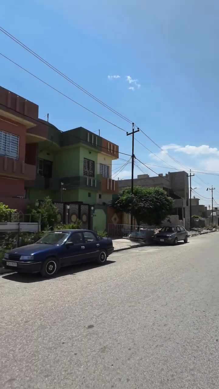 سعر مناسب جدا جدا جدا 
♦️ دار  للبيع السماح الاركان ♦️
شارع غازي  20موقع مميز جدا جدا 
رصيف ٥ أمتار 
مساحة الدار : 150 متر واجهة 7 ونص متر
سند طابو ملك صرف شرط التحويل
بناء حديث 
🏠 تفاصيل الدار : 
طابق واحد : غرفتين نوم وهول ومطبخ واستقبال وصحيات وكراج وبيتونة 
________________________________________________ 
للاستفسار الاتصال بالرقم :
***********
***********
مكتب عمر النعيمي لتجارة للعقارات والمقاولات العامه نستقبل جميع العروض العقارية يوجد لدينا بناء بيوت نظام اقساط
