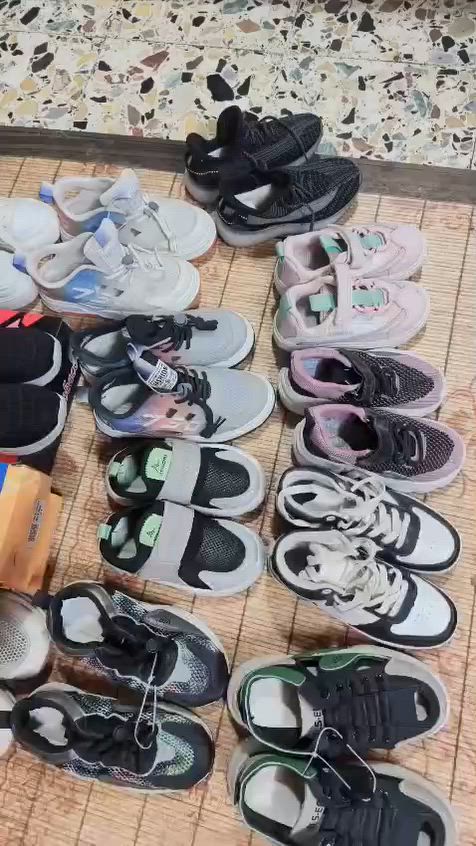 شلعات احذيه ونعل تكرمو اسعار جوه سعر  الجمله تصفيه محل


**إذا كنت صاحب هذا الإعلان وتريد حذفه لأي سبب، رجاءا أرسل رسالة إلى الدعم الفني**
