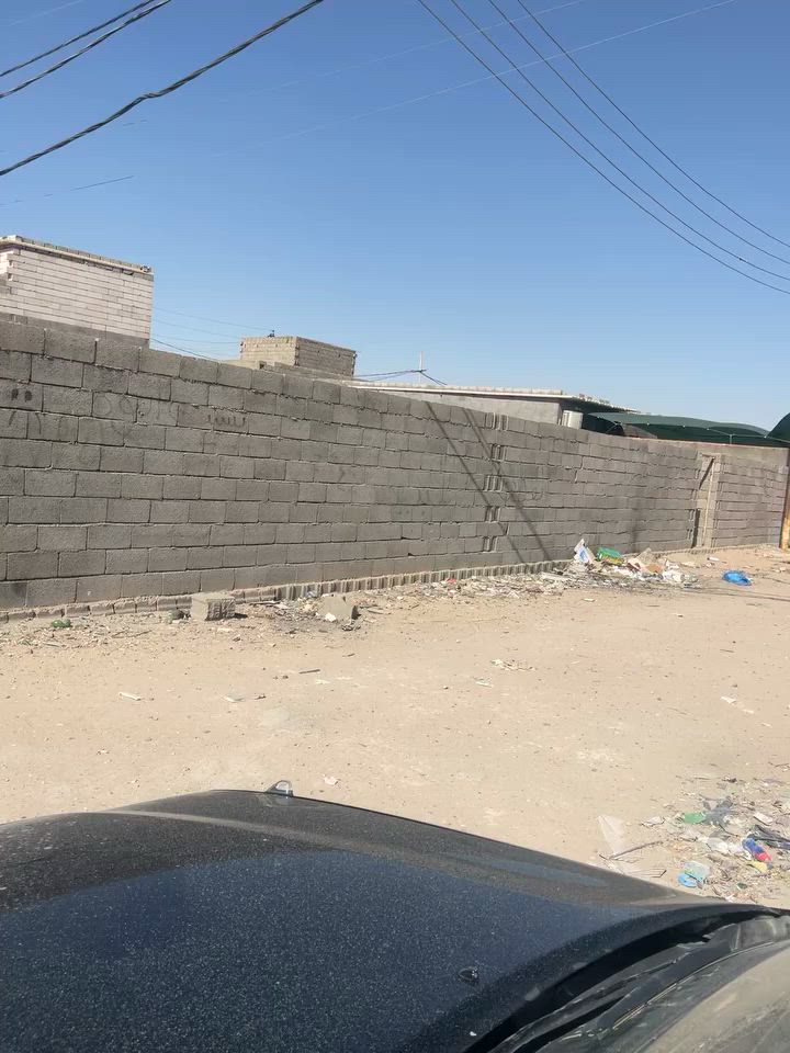 السلام قطعة ارض للبيع منطقة الدواجن قريبه ع الشارع العام مساحتها 600 متر كلشي متوفر ماي وكهرباء محوله بصفها مدارس اسواق مستوصف القطعه ركن *********** السعر 35 مليون
