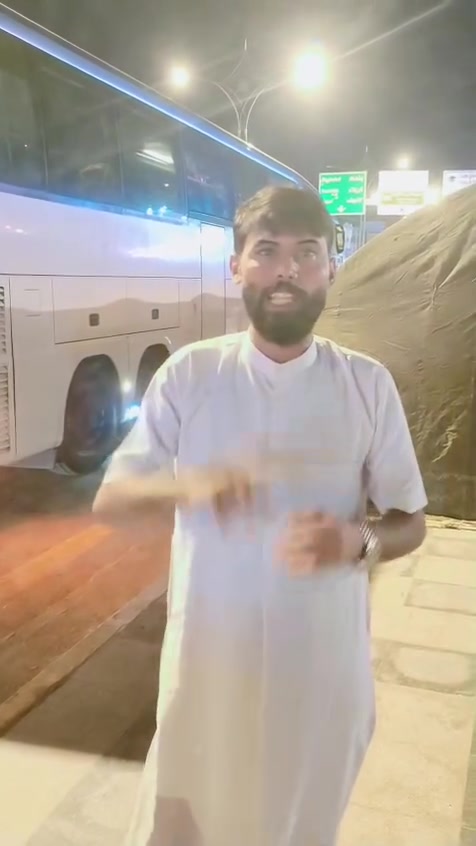 موعدنا يوم لاحد
للحجز والاستفسار ***********
*********** مہحہمہد الجمالي
