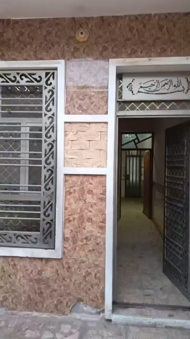 🏚️للإيجار مشتمل مساحه80متر حديث 🏚️✅

📍الشعب - شارع الصحه - خلف السيطره القديمه

1️⃣الطابق الاول
✅يحتوي على استقبال - ومطبخ - وغرفه نوم - وخدمات 

2️⃣الطابق الثاني 
يحتوي على غرفتين نوم - وخدمات 

🔒ايجاره550

✅للاستفسار الاتصال على الارقام 

حيدر الزبيدي 
📲***********

جاسم الدراجي 
📲‏‪***********‬‏

