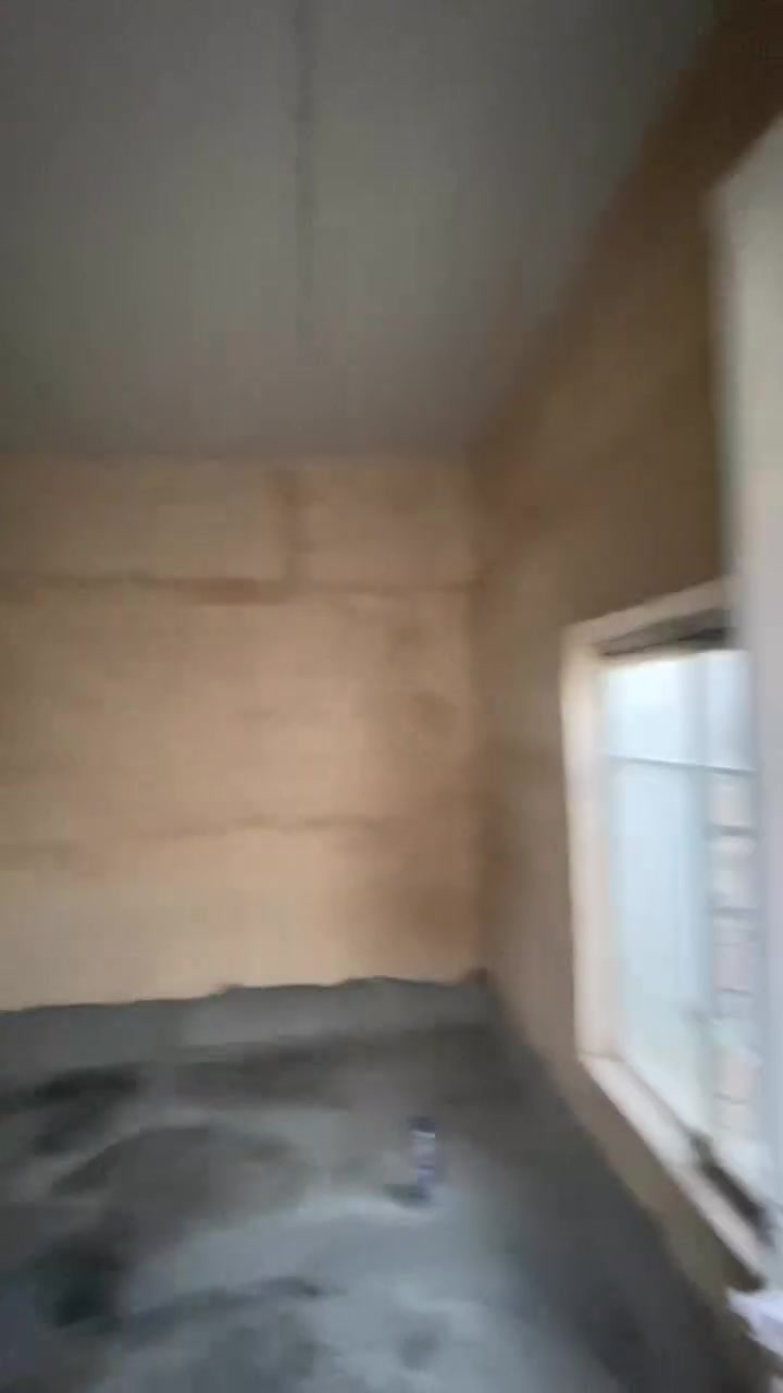 مكلف بل نشر
السلام عليكم بيت تجاوز للبيع الجبيريه الثالثه قرب مدرست الصيني يتكون من غرفه مطبخ ديوانيه  وحوش راهم ياخذ سياره ول سكف سندويش البيت مرتب وحلو السعر3اوًنص بي مجال ***********
