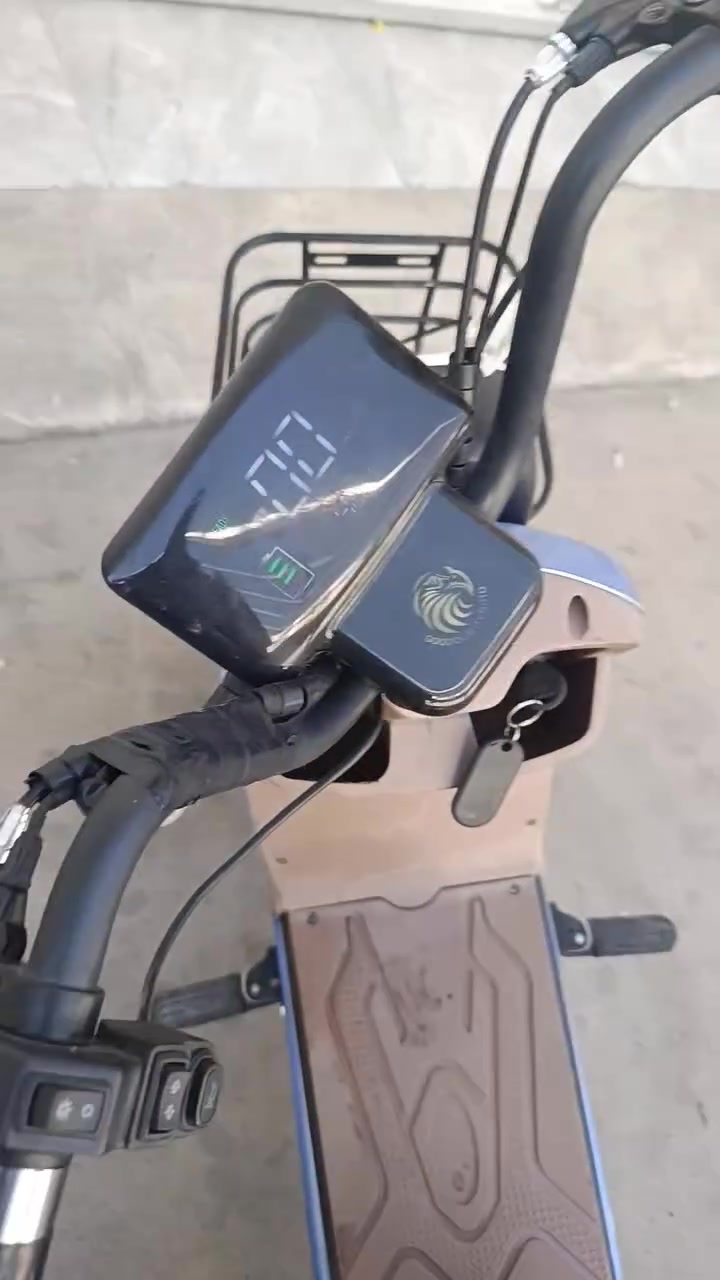 ماطور شحن مستخدم شهر الماطور بيع ومعارضه عرضه بوتين الاستفسار على الرقم/***********
