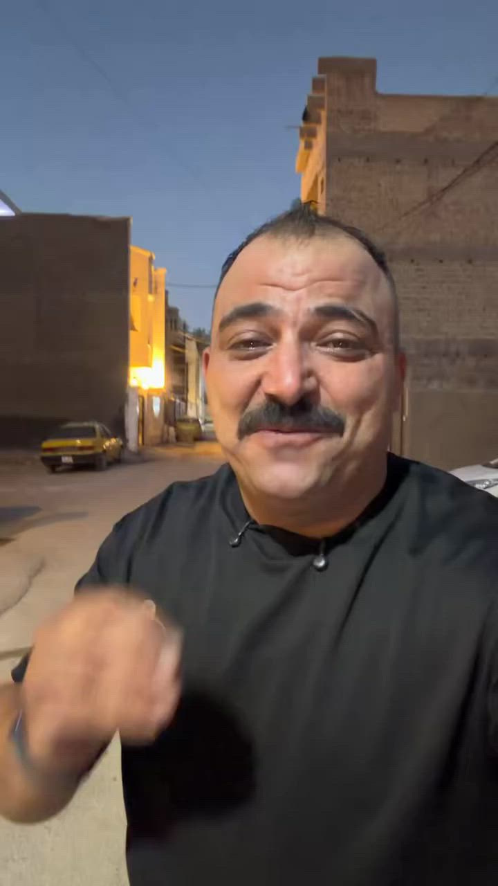 بيت للبيع في شاطئ التاجي – قصابة الأنباري

بيت للبيع داخل الفرع في منطقة شاطئ التاجي / قصبة الأنباري، قريب جداً من الكاظمية، بموقع هادئ ومميز.

* مساحة القطعة: 132 متر مربع
* مساحة البناء: 132 متر مربع
* الواجهة: 17 متر
* العمق: 15 متر
* البيع يشمل البيت والقطعة
* سند أصولي صرف
* لا يوجد وقف على الأرض أو البناء

للاستفسار والاتصال ***********
