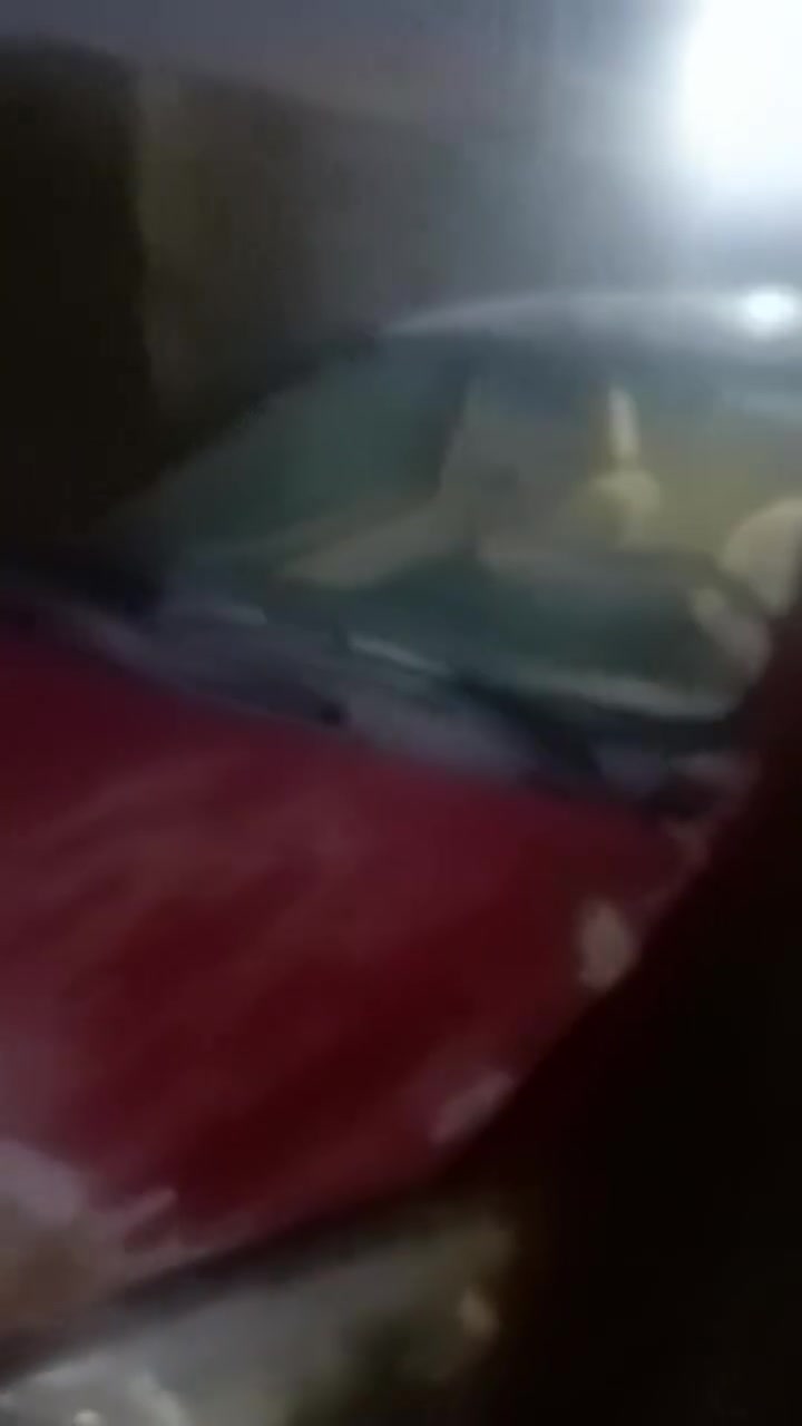 السلام عليكم كريت وول فولكسن موديل 2012الساره بيها خربطه لو كهرباي لو سنتر بيها بس معدل تمشي اراوس وابيع ***********
