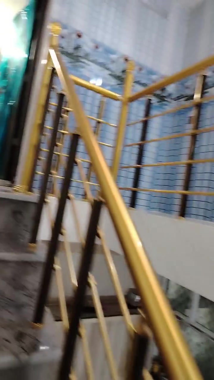 السلام عليكم
بيت للبيع في الراشديه بل أعلام الجديد بل نزله اول بيت مقابل مخزن التمور المساحه ١٠٠ مكون تلث غرف تابقين باقي تفاصيل بل فيدو الاستفسار على الرقم ***********
