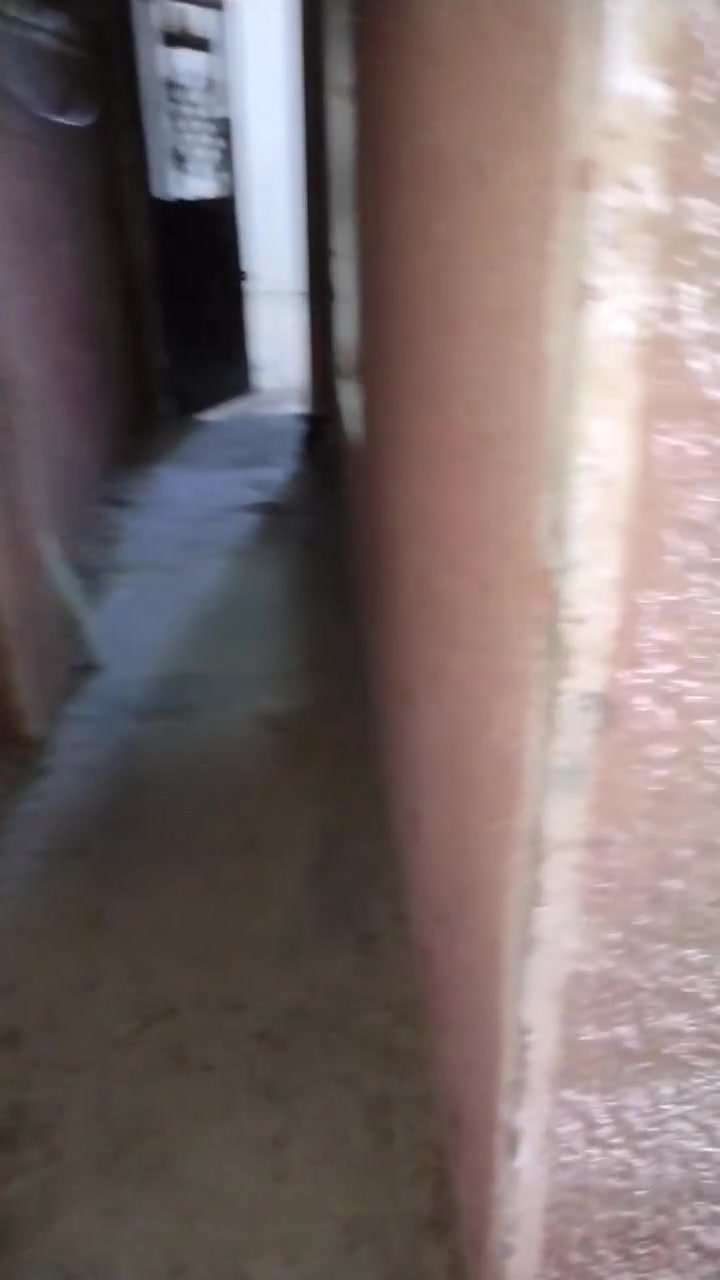 للأيجار
بيت يحتوي على
استقبال مطبخ غرفه جوه
غرفتين فوك وحده عثانيه
الشعب-الديوان-قرب جامع الرحمن
يوجد واير سحب
بدون دلال
*********** يوجد واتساب
