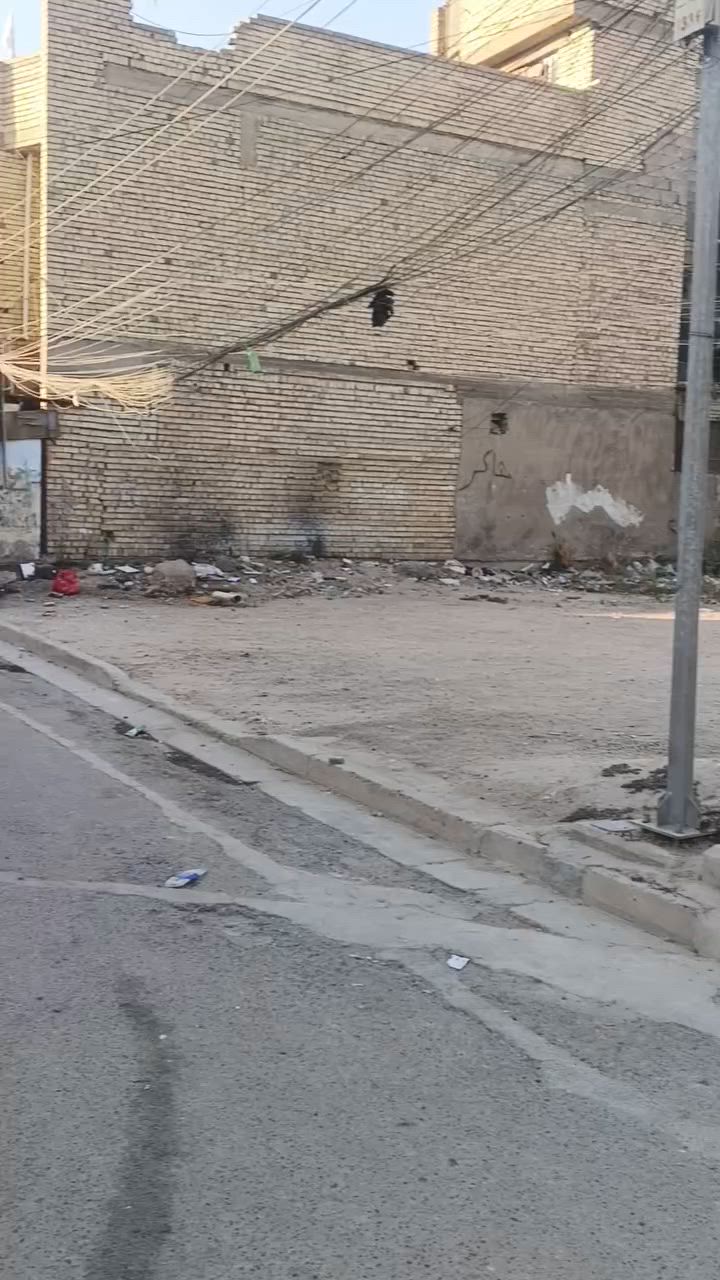 قطعه ارض طابو ملك صرف مساحه 300متر تباع تقطيع 
75متر جبه 5 نزال 15.    السعر 45مليون 
100متر جبه 5نزال 20.   السعر60مليون 
150متر جبه 10 نزال 15. السعر 80مليون 
العنوان #الزعفرانيه شارع الكهرباء قرب مدارس الحديد او اسواق جدو
 الاستفسار ***********

