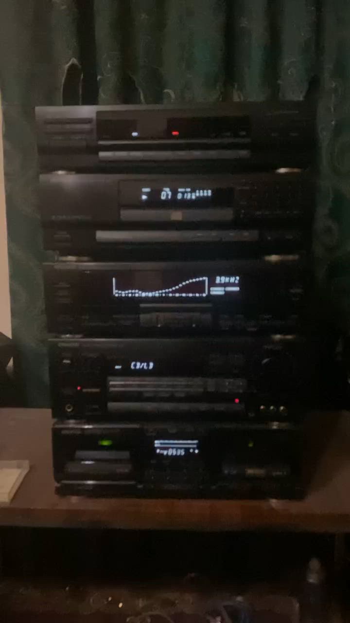 سستم كينوود بدون سماعات ، نظيف وشغال بالكامل ، السعر 130$


**إذا كنت صاحب هذا الإعلان وتريد حذفه لأي سبب، رجاءا أرسل رسالة إلى الدعم الفني**