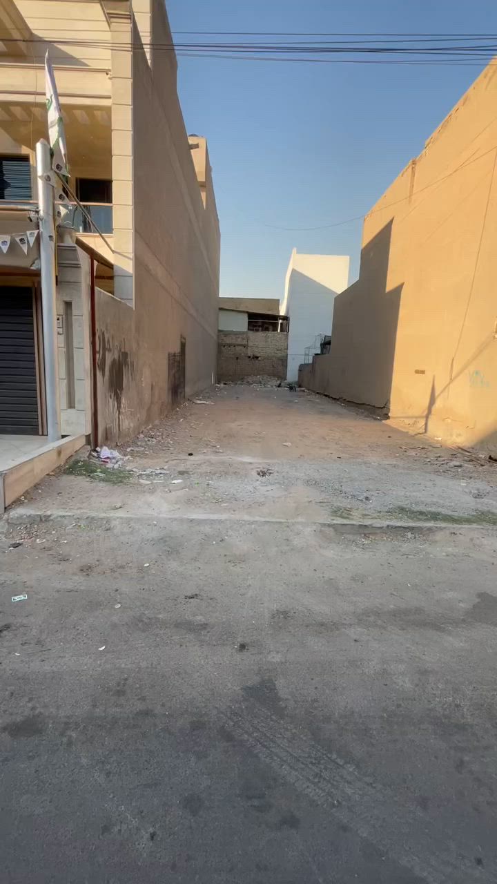 السلام عليكم قطعه ارض للبيع العطيفيه خلف سالم.دعبول 

مساحه ٢٥٠ متر واجهه ٧/٤٠ متر 
مكتب الابتغاء 
***********

