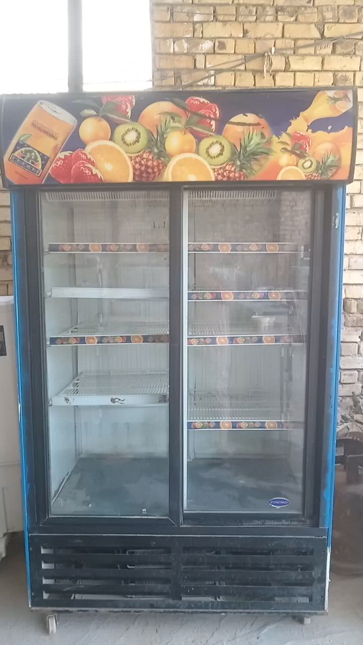 براد على شرط وضع الشركه السعر 400 الف العنوان شاميه قرب مصرف الرشيد مصطفى الكرعاوي يوجد توصيل ***********
