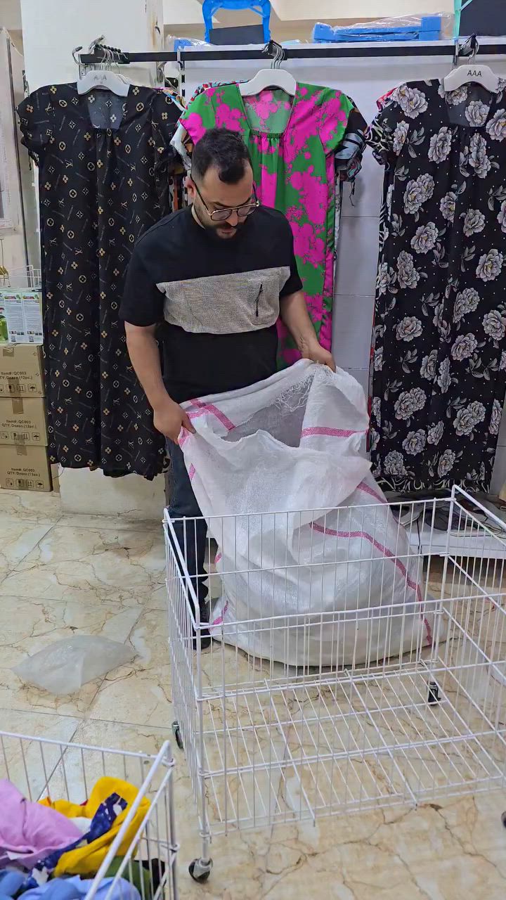 @الجميع


**إذا كنت صاحب هذا الإعلان وتريد حذفه لأي سبب، رجاءا أرسل رسالة إلى الدعم الفني**