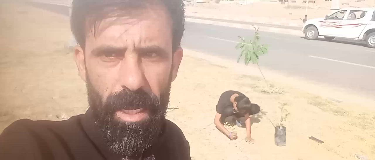 ازرع ولا تقطع من قول رسول الله صلى الله عليه واله وسلم في حي الرحمه الثانيه حملة تشجير مدخل حي الرحمه الثانيه بثواب الامام  الحسين عليه السلام وأخيه ابا الفظل العباس عليه السلام خدمة توصيل شجره اكاسيه ٢٥٠٠  #*********** رقم جواد عريمش
