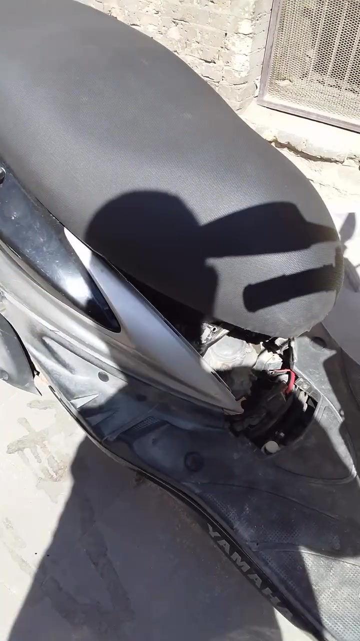 سكنس فحل نازل خطين كوري كهربائية شغاله دراجه مكفوله سعر 850 اوراق كامله عنوان بغداد الغزاله الهياكل ***********

