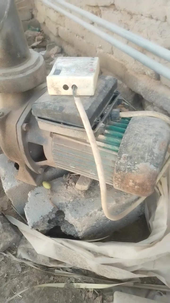 للبيع ٢ واحد هندي ٤ في ٤ شغال ٢٥٠ وبيه مجال ولثاني كهربائي ٣ في ٣ شغال ع الفحص بيه مي كلش قوي ١٥٠ وبيه مجال المكان بابل ***********
