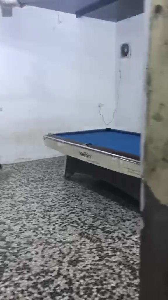 غراض كوفي للبيع مع ميوزه بليارد عدد2) ***********
