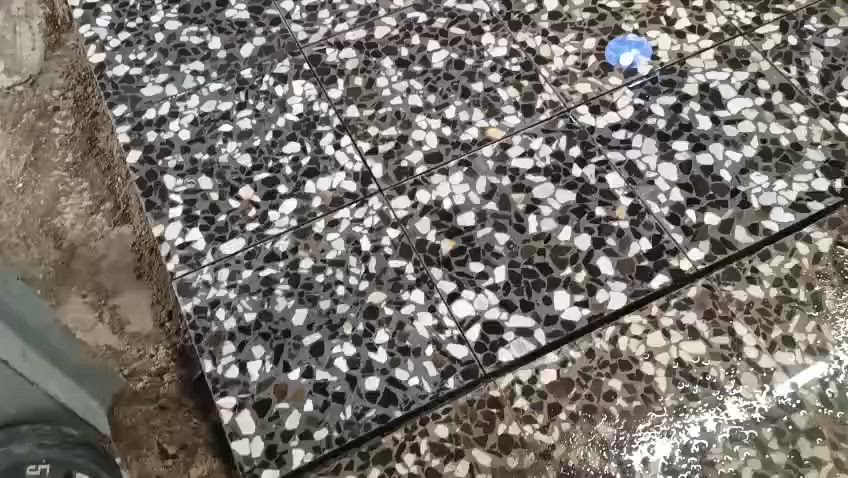 السلام عليكم كادر عمل خلفة كاشي وسيراميك وبورسلين ولبخ وجص وبورك مكاني بغداد حي البتول واشتغل كافة مناطق بغداد العزيزة *********** اتصال 
*********** واتساب 
*********** واتساب 
وبالخدمة 💚💚
