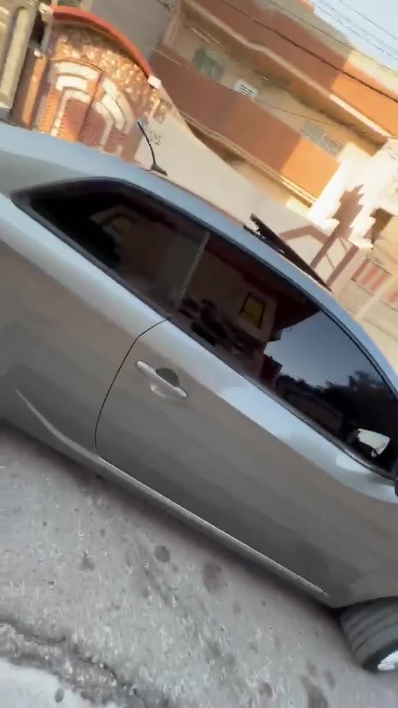 سلام عليكم محرك وكير. ب شرط 

باب او نص جاملغ حادث 

مصبوغة جماليه يعني حزام سقف بدون صبغ بدون دواخل 
السعر 85 
موصل الأيسر
*********** سياره على لبلاد هيه تحكم نفسه شوف عينك
@الجميع
