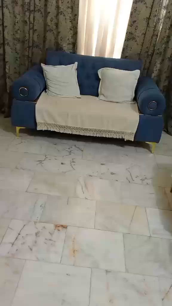 تخم اثنين كبار وواحد وسط واثنين كراسي نظيف كلش ومابي ضرر للبيع العنوان ديوانيه السعر خاص


**إذا كنت صاحب هذا الإعلان وتريد حذفه لأي سبب، رجاءا أرسل رسالة إلى الدعم الفني**