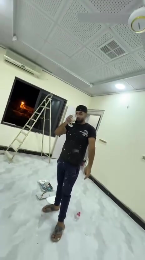 سلام وعليكم صبغ وديكورات الاخوين بانسب الاسعار نعمل كافة الديكورات للحجز والستفسار اتصال عل رقم ***********
