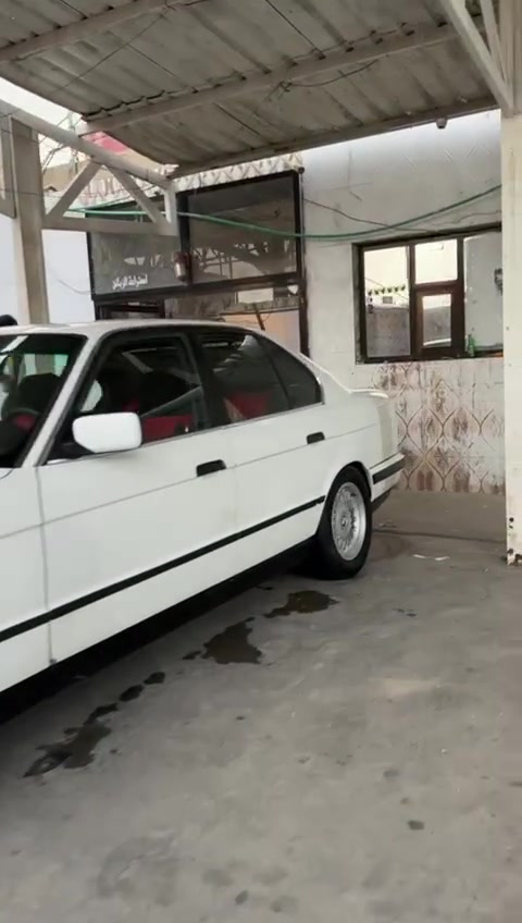 بي ام 520 رقم بغداد امشروع وطني سنويه منتهيه راعيه موجود با البصره مكينه مسكر عدله بيع اومراوس  بشنو عندك 
***********
