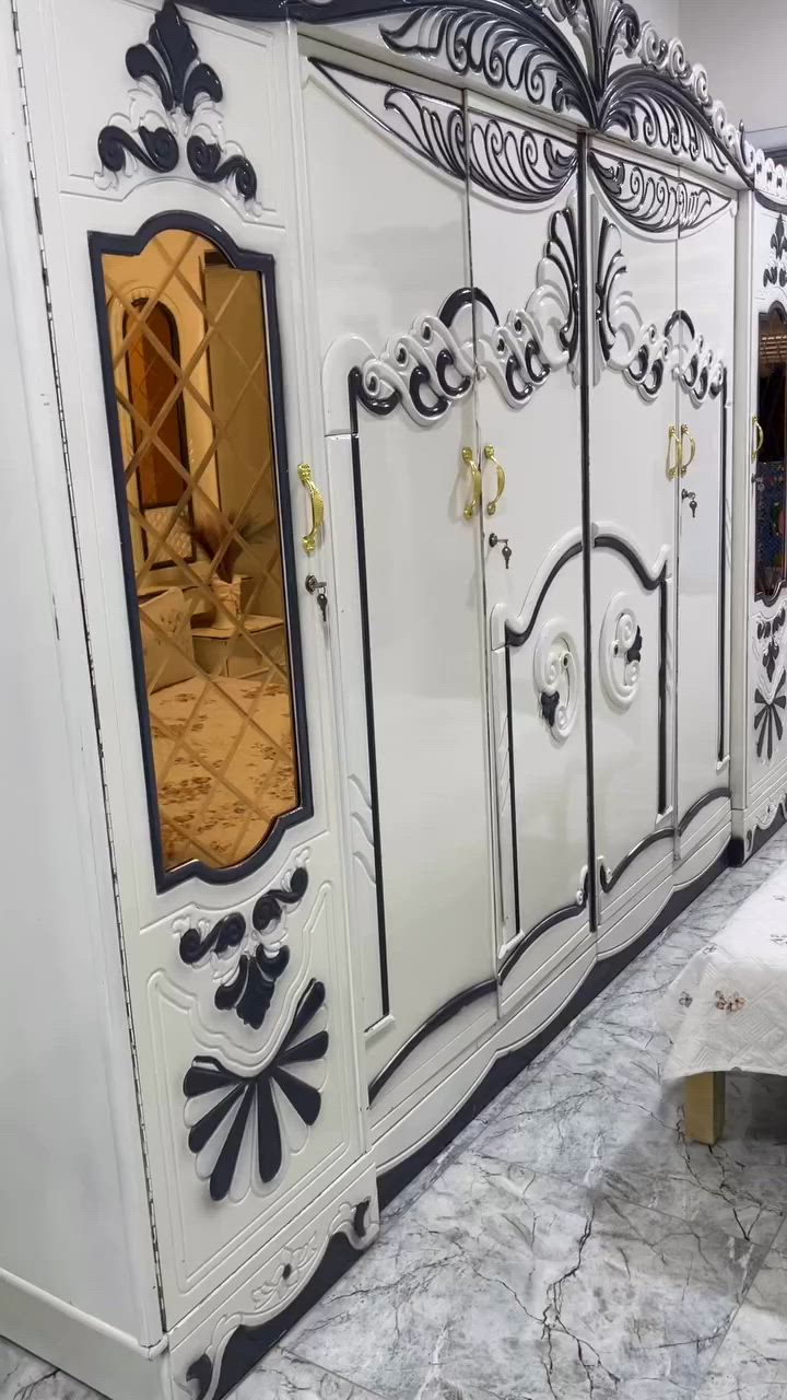 غرفة حطاطه للبيع سعرها على الخاص وجيد نضيفة كلش الاستفسار خاص والاتصال على الرقم:***********
