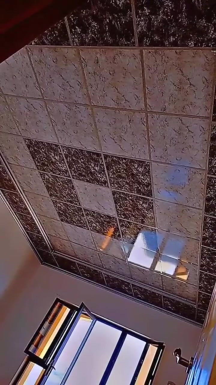 السلام عليكم مركب سقف ثانوي متفرغ
شغل معدل ومرتب ان شاءالله 
اسلمك تسليم مهندس شرط تزريف 60\60 
القطعة بصباعتك تصعدها وتنزلها 
وهذا جزء من عملي اتمنى ان ينال اعجابكم 
مكاني الموصل

***********
متوفر اتصال  وتساب
