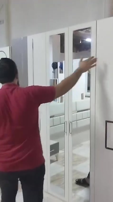 عروضات يمي وبس تدللون علينه غرفه ٥ قطع سعر ٣٧٥ قفله شراي تعال خاص عنوان كركوك قادسيه
العنده غراض للبيع راسلوني *********** او اتصال ع رقم
