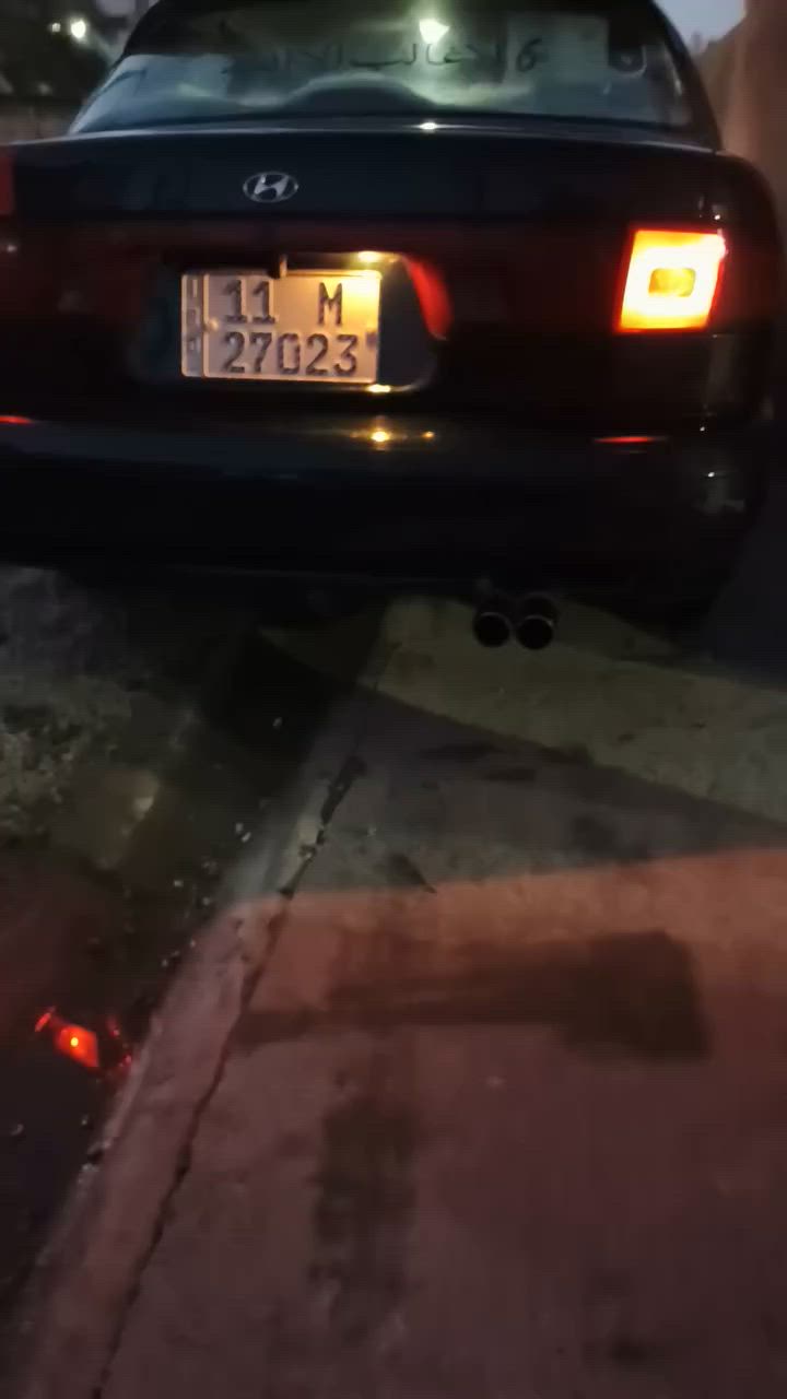 سوناته2 للبيع أو مراوس حسب قناعه. موديل ٩٥ بسمي بغداد سنويه لل ٣٠ جديده وحلوه تدفه تبريد تخم تاير باتري والفيت بم جديد شاده متصرف عليه ألف دينار سعر سياره ٥٠ ورقه . *********** ملاحظة سياره شاشه وكامره دوار.
